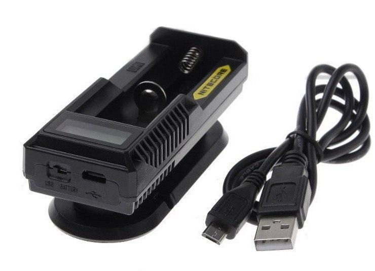 Nitecore Charger UM10 with cord